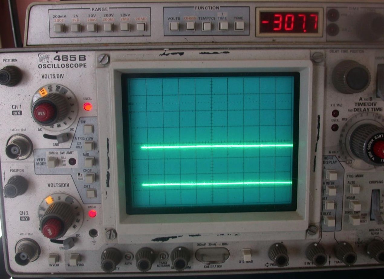 TEKTRONIX 465B OSCILLOSCOPE ACCESSORIES PROBES & K212 PORTABLE INSTRUMENT CART