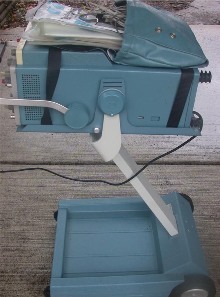 TEKTRONIX 465B OSCILLOSCOPE ACCESSORIES PROBES & K212 PORTABLE INSTRUMENT CART