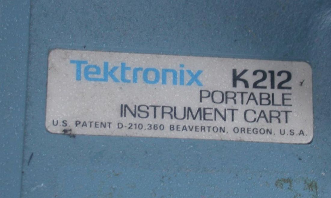 TEKTRONIX 465B OSCILLOSCOPE ACCESSORIES PROBES & K212 PORTABLE INSTRUMENT CART