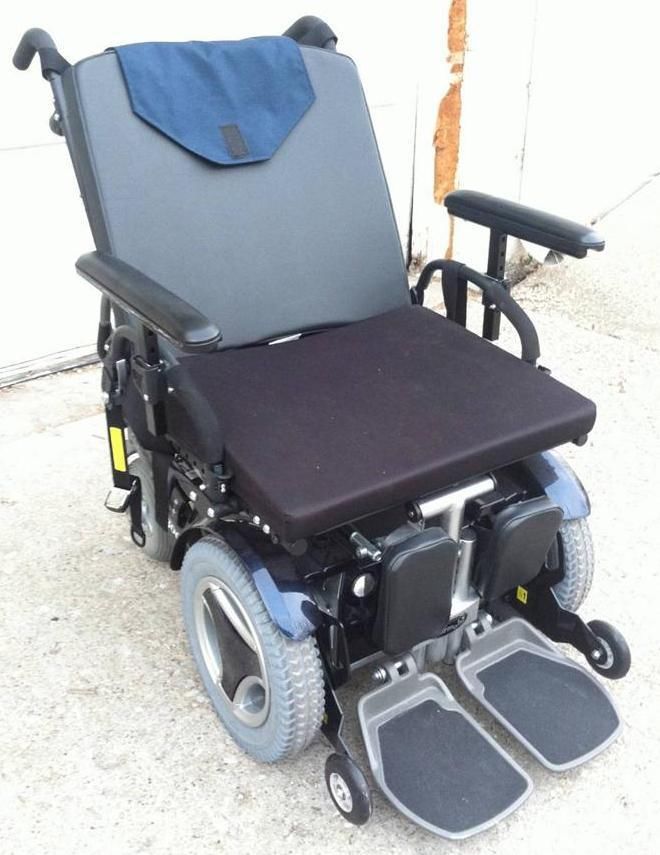 PERMOBIL C300 450lb CAPACITY MOBILITY POWER WHEELCHAIR CO PILOT RNET ELECTRONICS