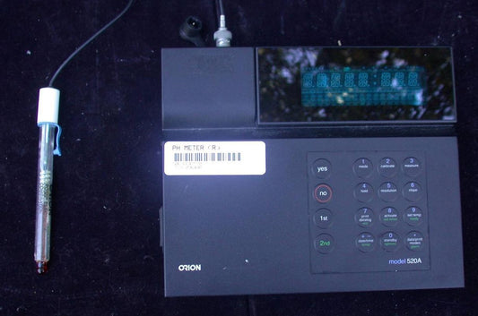 THERMO ELECTRON CORP. ORION 520A+  ADVANCED pH/mV/RmV/ORP METER