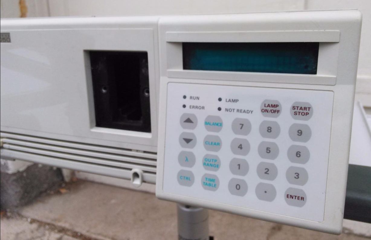 AGILENT HP HEWLETT PACKARD SERIES 1050 AUTOSAMPLER MODEL G1313A COMPLETE wit ARM