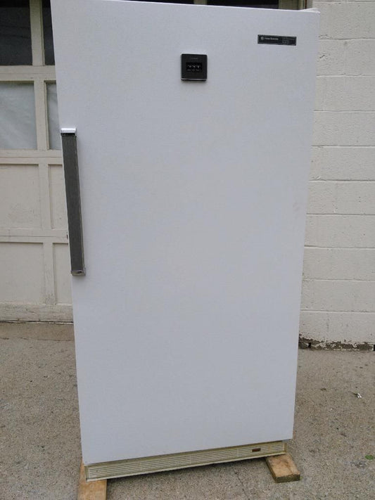 FISHER SCIENTIFIC LOW TEMPERATURE REFRIGERATED INCUBATOR MODEL 307