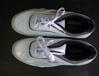 NEW IN THE BOX LADIES FOOTJOY GOLF SHOES GREENJOYS WHITE 9 1/2