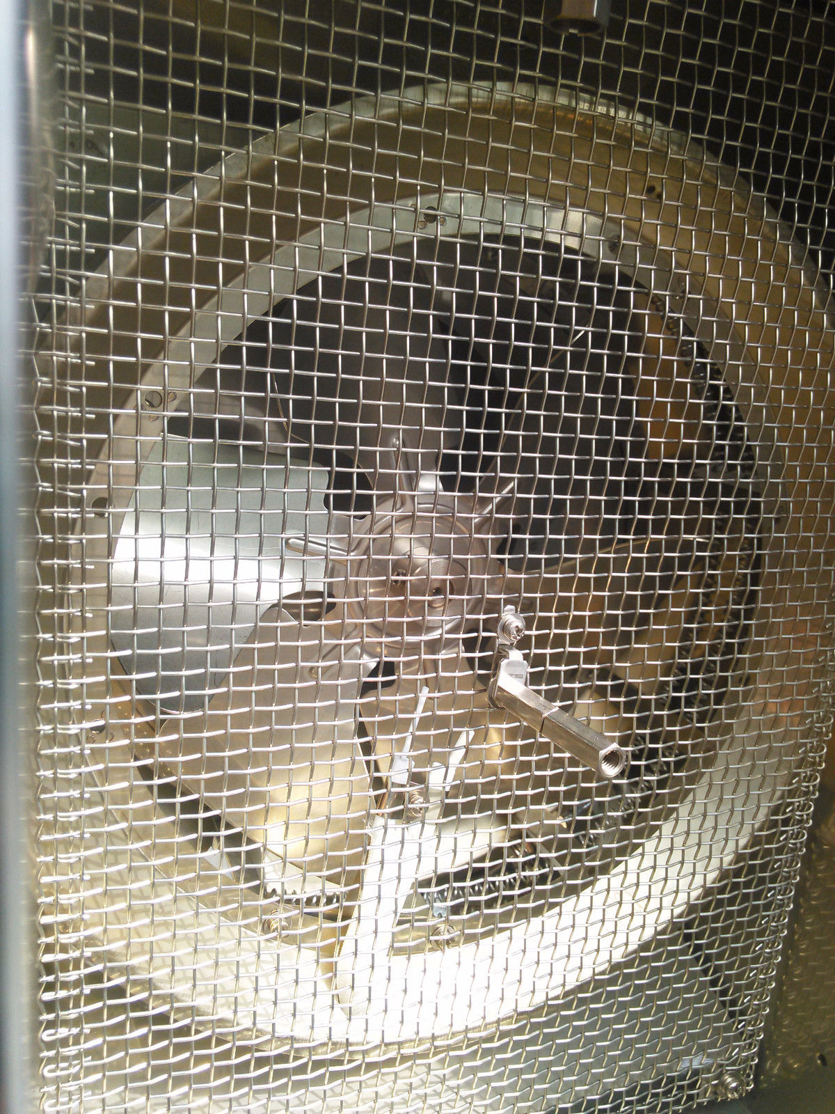 SHIMADZU GC-14A GAS CHROMATOGRAPH with 1 REGULATOR