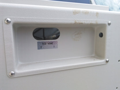 SHIMADZU GC-14A GAS CHROMATOGRAPH with 1 REGULATOR