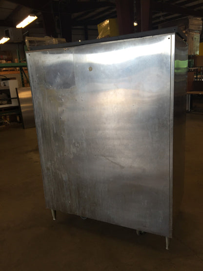 MANITOWOC LARGE 48" ICE STORAGE BIN MODEL F1300 1320 lb Capacity