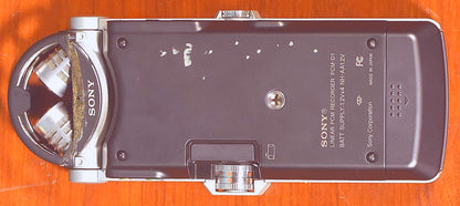 SONY PCM-D1 2-CHANNEL PORTABLE 4GB FLASH MEMORY STEREO AUDIO RECORDER FREE SHIP