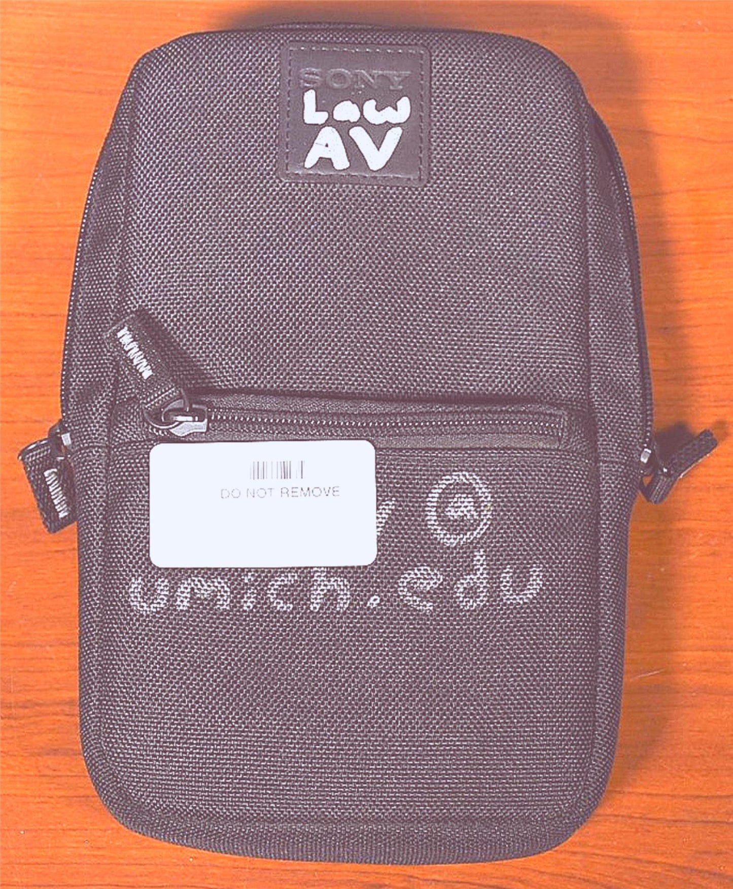 SONY PCM-D1 2-CHANNEL PORTABLE 4GB FLASH MEMORY STEREO AUDIO RECORDER FREE SHIP