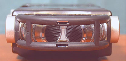 SONY PCM-D1 2-CHANNEL PORTABLE 4GB FLASH MEMORY STEREO AUDIO RECORDER FREE SHIP