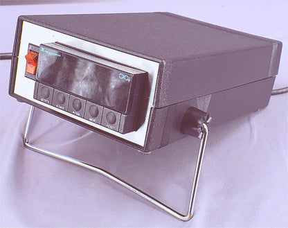 NEWPORT STRAIN LOAD CELL PANEL METER w/ MANUAL and DYNISCO PT130-7.5C *WARRANTY*