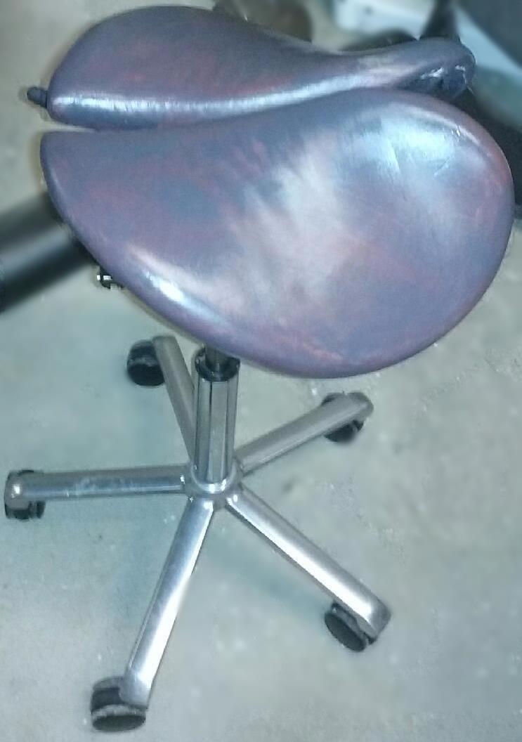 Easydoing Salli Saddle Chair Stool Backsaver Made in Finland