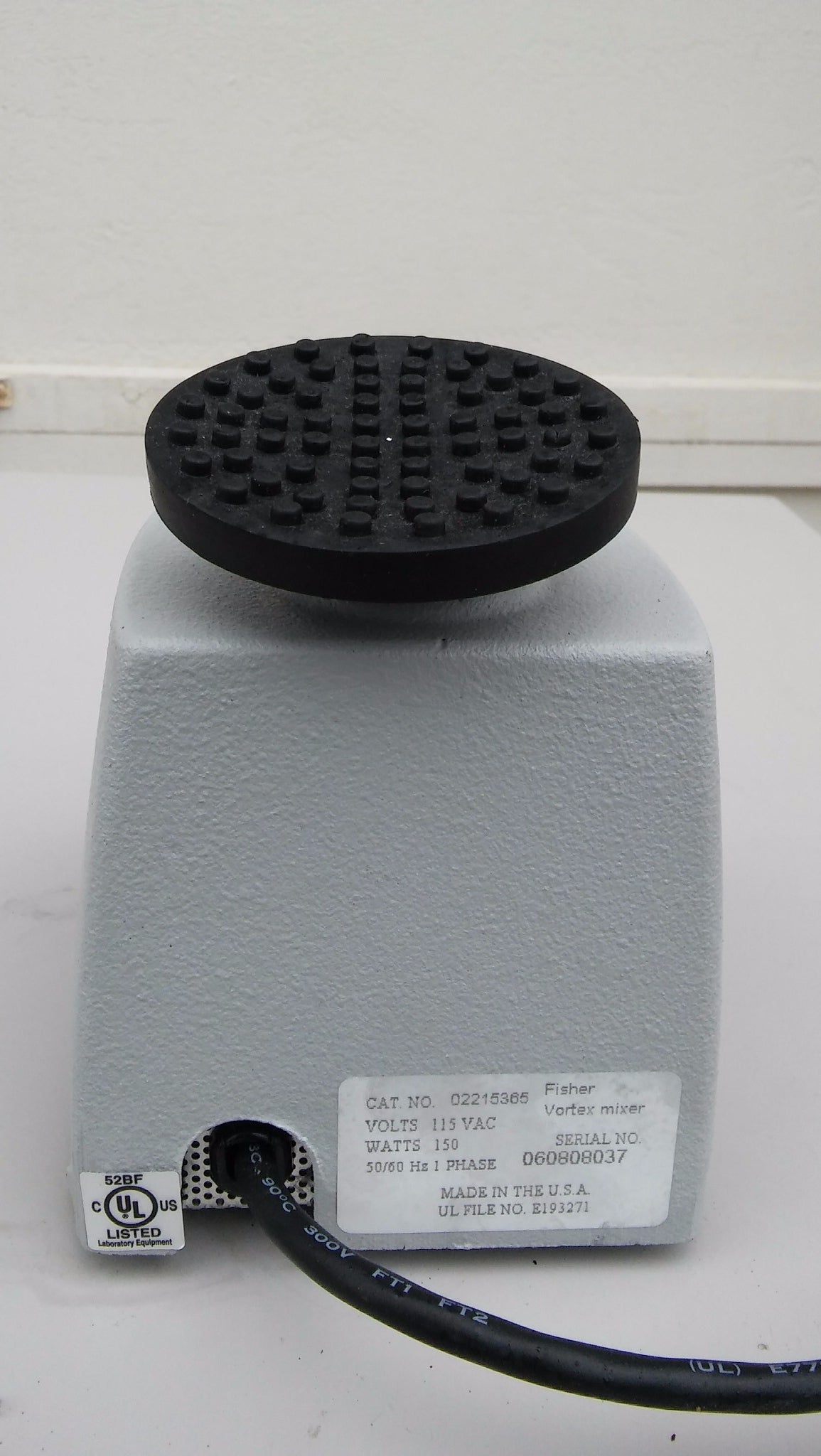 FISHER SCIENTIFIC VORTEX MIXER WIDE PLATFORM CONTINUOUS TOUCH VARIABLE SPEED LAB