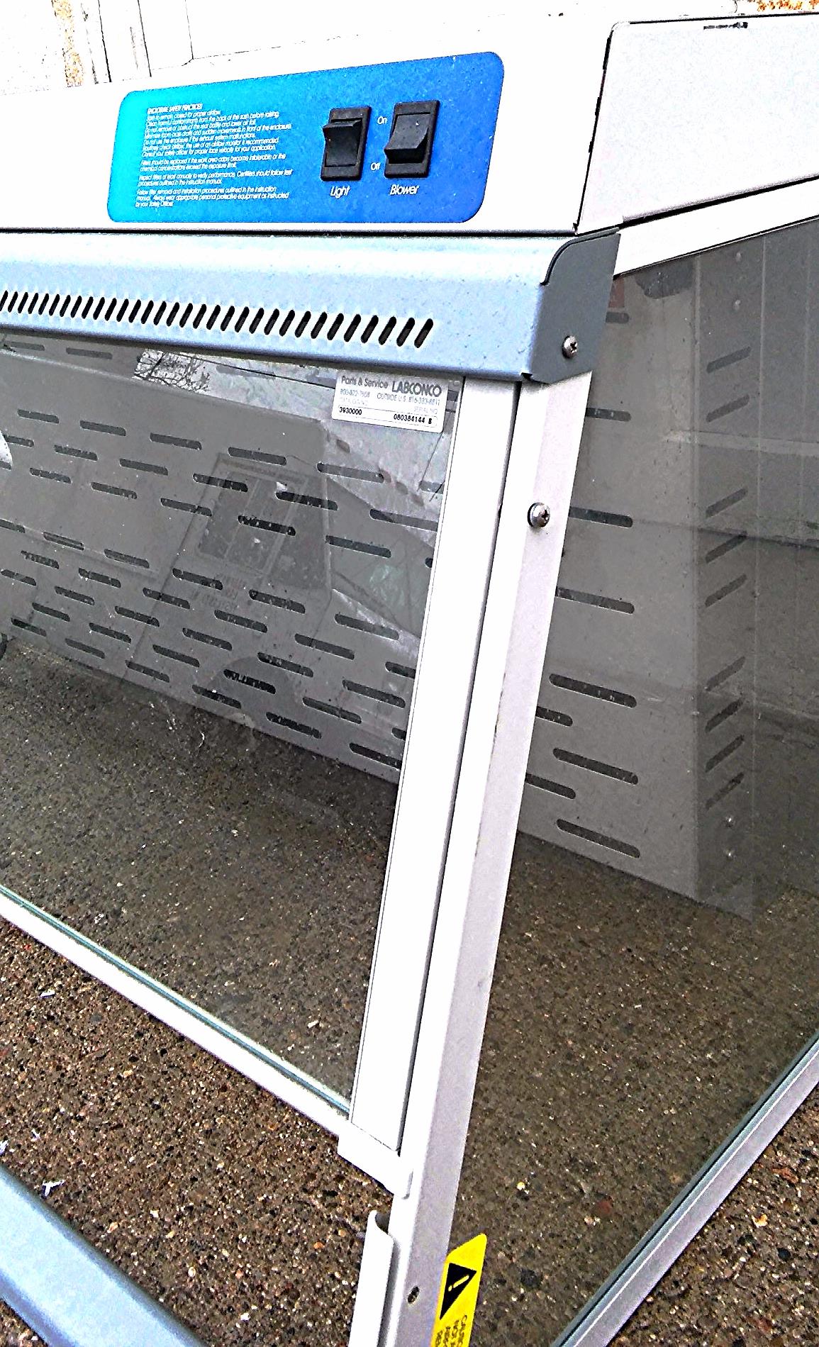 LABCONCO 3930000 Protector Work Station with Built-In Blower