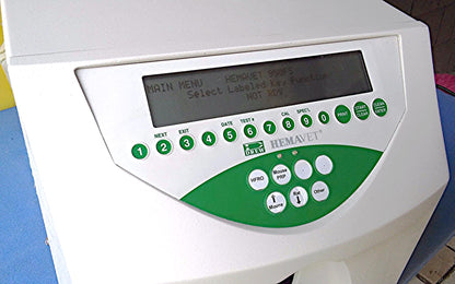 DREW SCIENTIFIC MASCOT HEMAVET 950 VETERINARY HEMATOLOGY ANALYZER / WATCH VIDEO