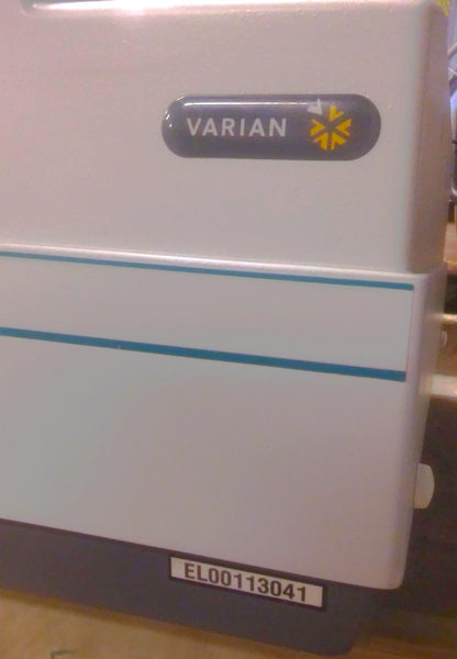 VARIAN CARY 300 BIO UV-VISIBLE SPECTROPHOTOMETER SEEMS TO BE WORKING FINE