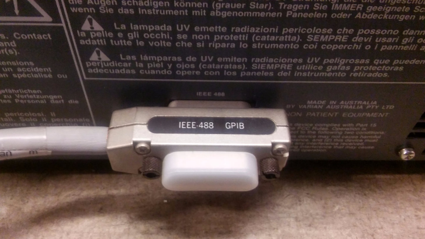 VARIAN CARY 300 BIO UV-VISIBLE SPECTROPHOTOMETER SEEMS TO BE WORKING FINE