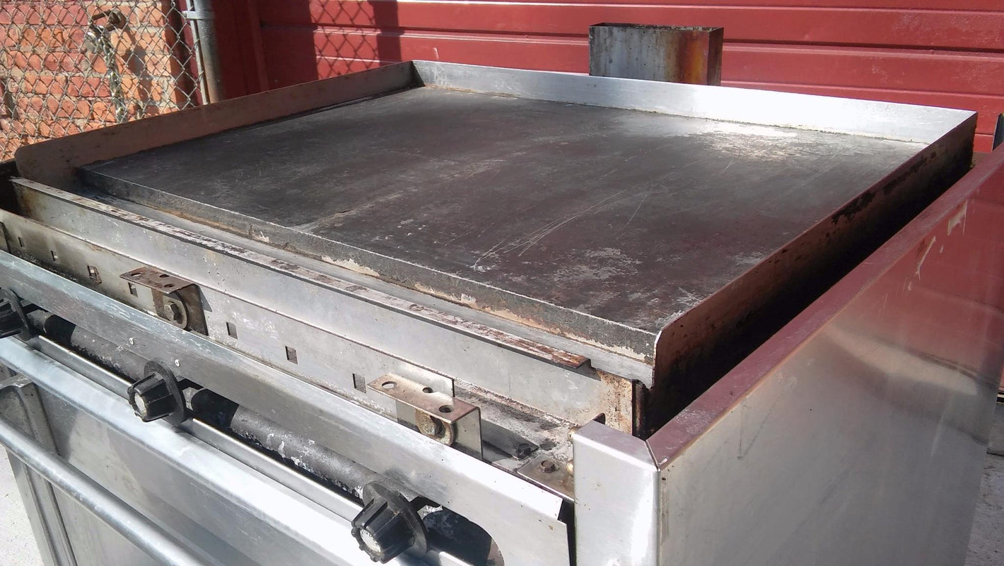 WOLF 36" FLAT TOP GAS GRIDDLE COMMERCIAL RESTAURANT PLANCHA CONVECTION OVEN