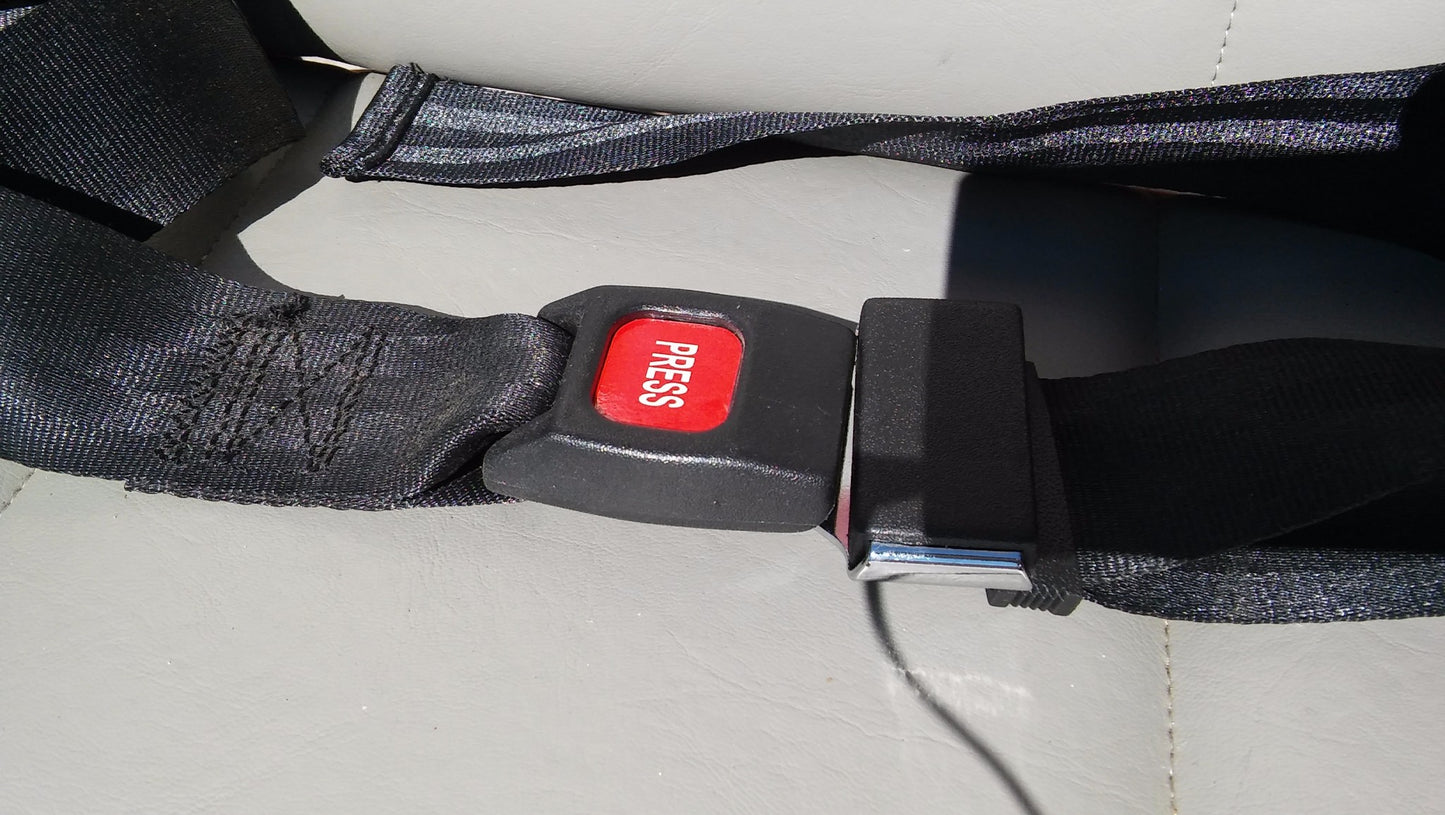 JAZZY SELECT PRIDE WHEELCHAIR with BRAND NEW BATTERIES MANUAL NO RIPS NOR TEARS