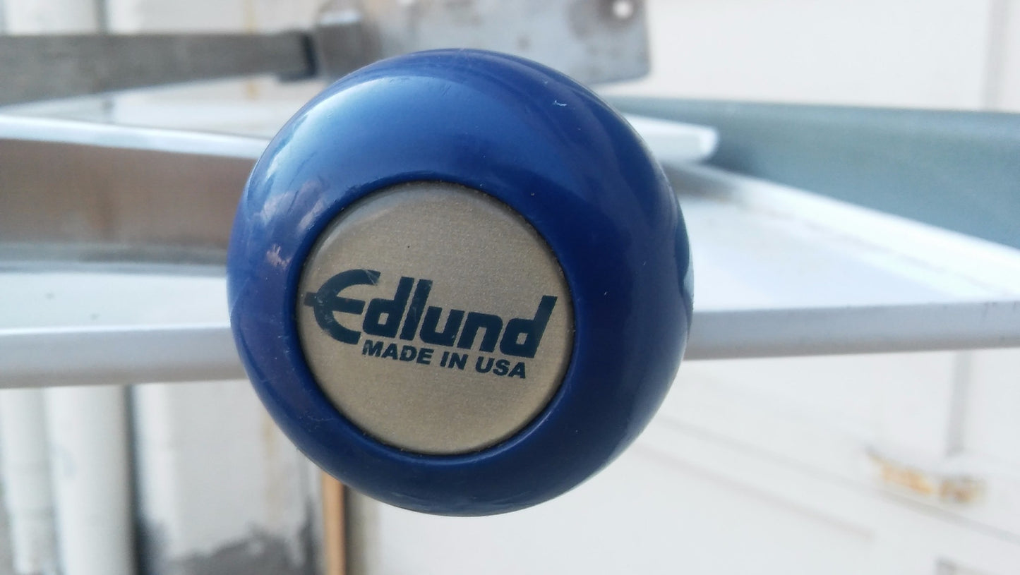 EDLUND S11 CAN OPENER NSF with CAST STAINLESS STEEL BASE PROFESSIONAL KITCHEN