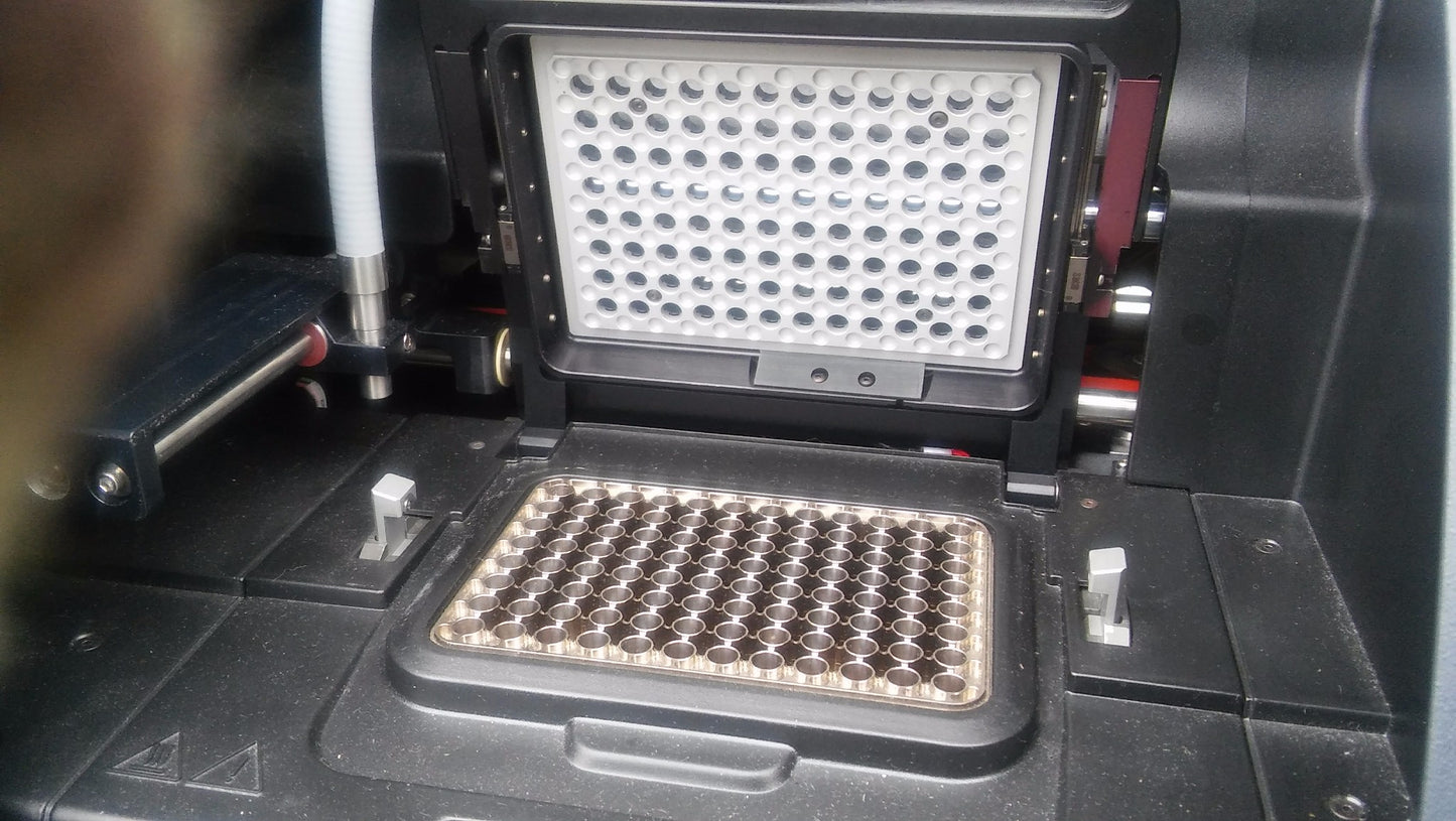 STRATAGENE MULTIPLEX Mx 3000P QUANTITATIVE PCR SYSTEM 96 Well