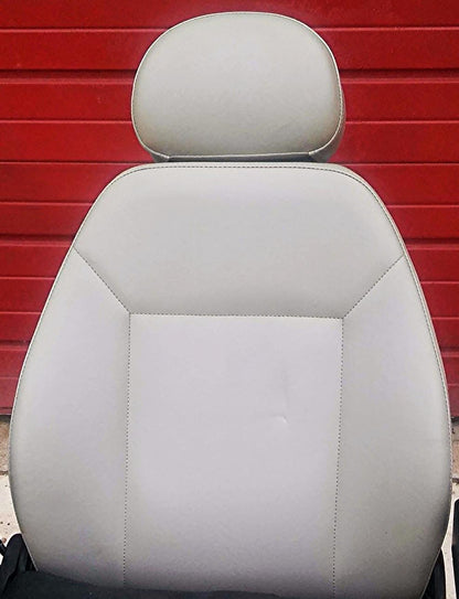 JAZZY SELECT PRIDE WHEELCHAIR with BRAND NEW BATTERIES MANUAL NO RIPS NOR TEARS