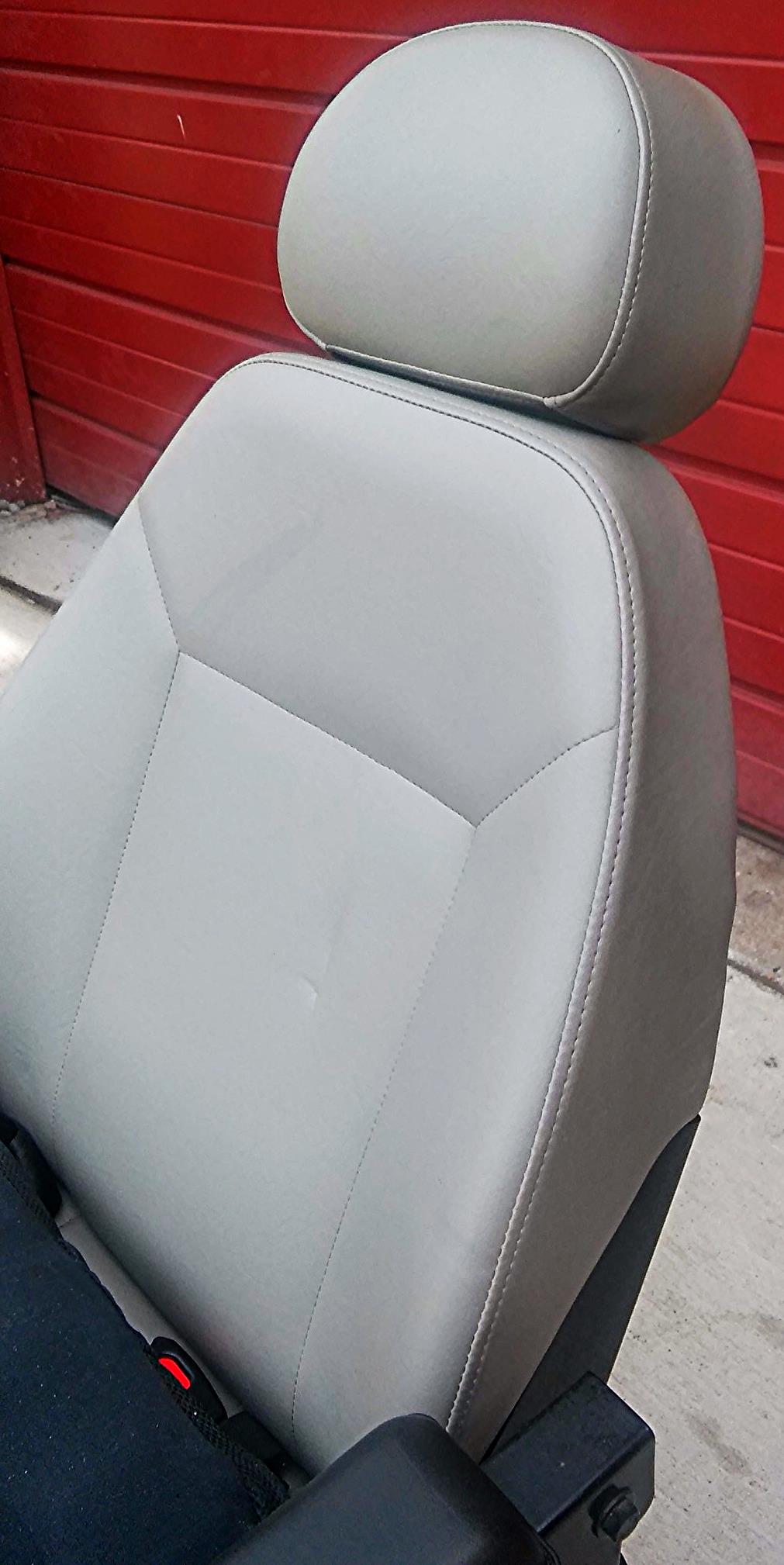 JAZZY SELECT PRIDE WHEELCHAIR with BRAND NEW BATTERIES MANUAL NO RIPS NOR TEARS