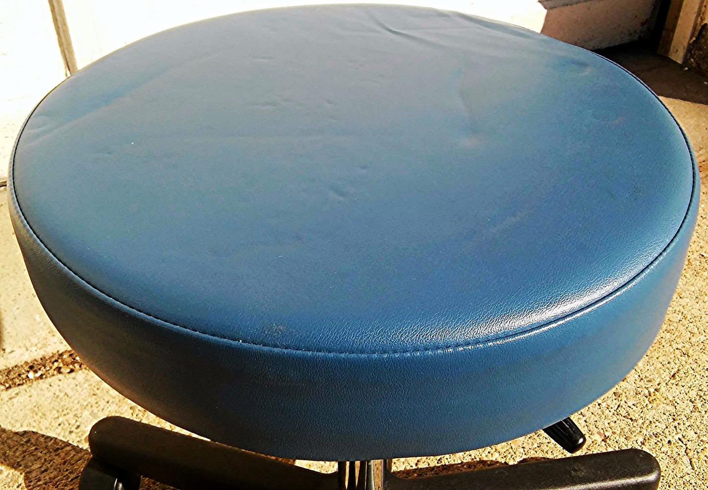 RITTER by MIDMARK EXAM CHAIR Adjustable Air Lift STOOL BLUE