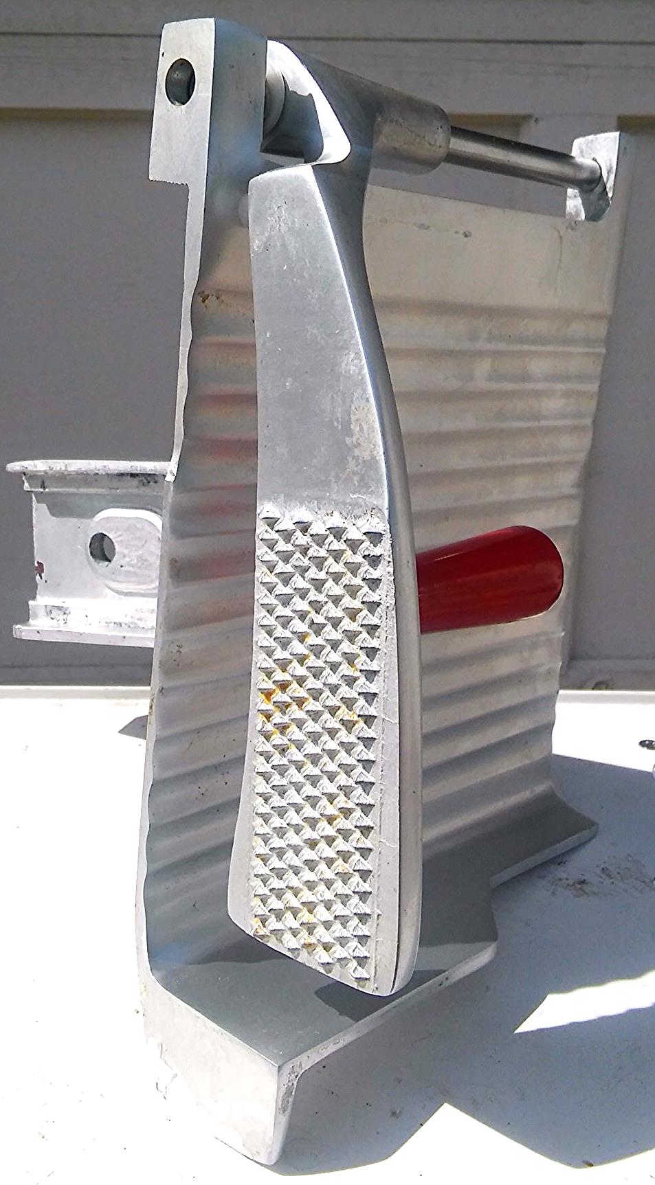 BERKEL 823-E SLICER 9" Manual Gravity Feed Meat Slicer - COMPLETE with Sharpener