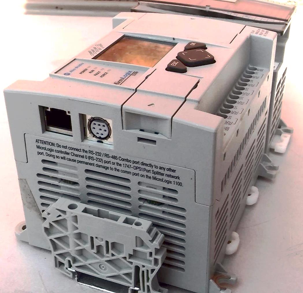 ALLEN BRADLEY MICROLOGIX 1762-IT4 1100