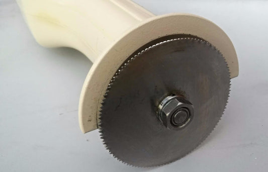 BURNETT CAST CUTTER SAW MODEL 182106 w CASE PLUS BONUS ST STEEL OPENER FREESHIP