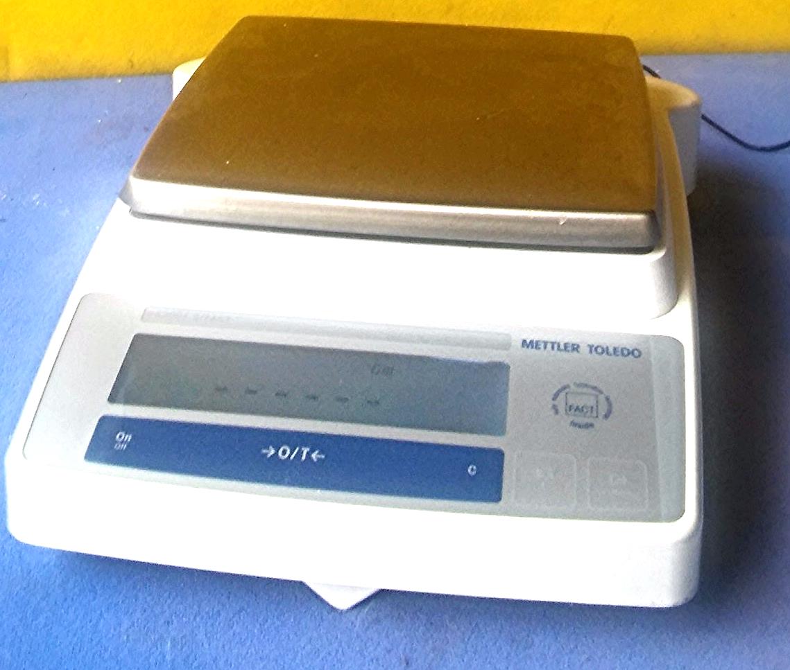 METTLER TOLEDO PB3001-S/FACT DIGITAL BALANCE 0.1g to 3100g PERFECT FREE SHIPPING