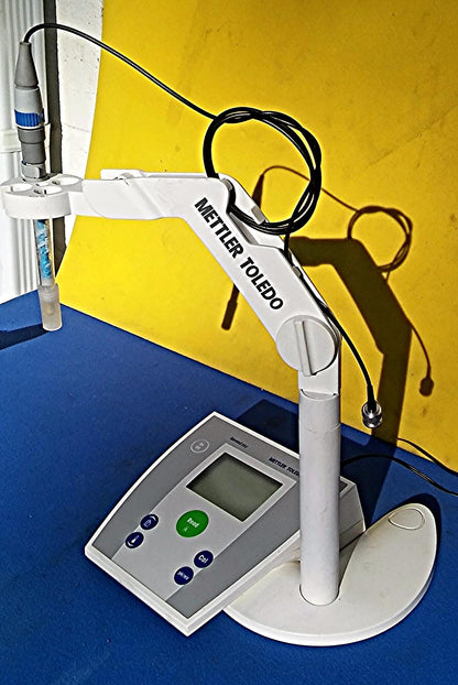 METTLER TOLEDO SEVENEASY PH METER S20 WORKS PERFECTLY FREE SHIPPING