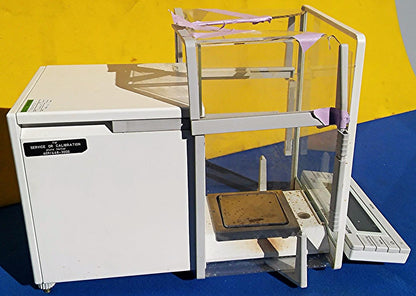 METTLER TOLEDO TYPE AT261 BALANCE PERFECT OPERATION TOP GLASS BROKEN FREE SHIP