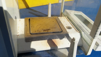 METTLER TOLEDO TYPE AT261 BALANCE PERFECT OPERATION TOP GLASS BROKEN FREE SHIP