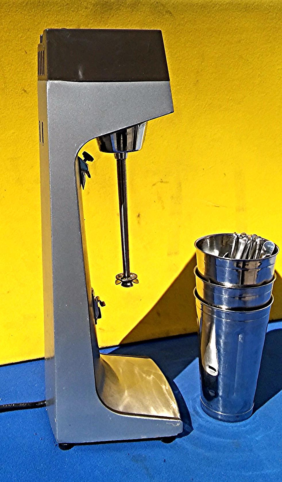 HAMILTON BEACH COMMERCIAL 3 SPEED MALT MILK SHAKER DRINK MIXER 936 + CUPS SPOONS