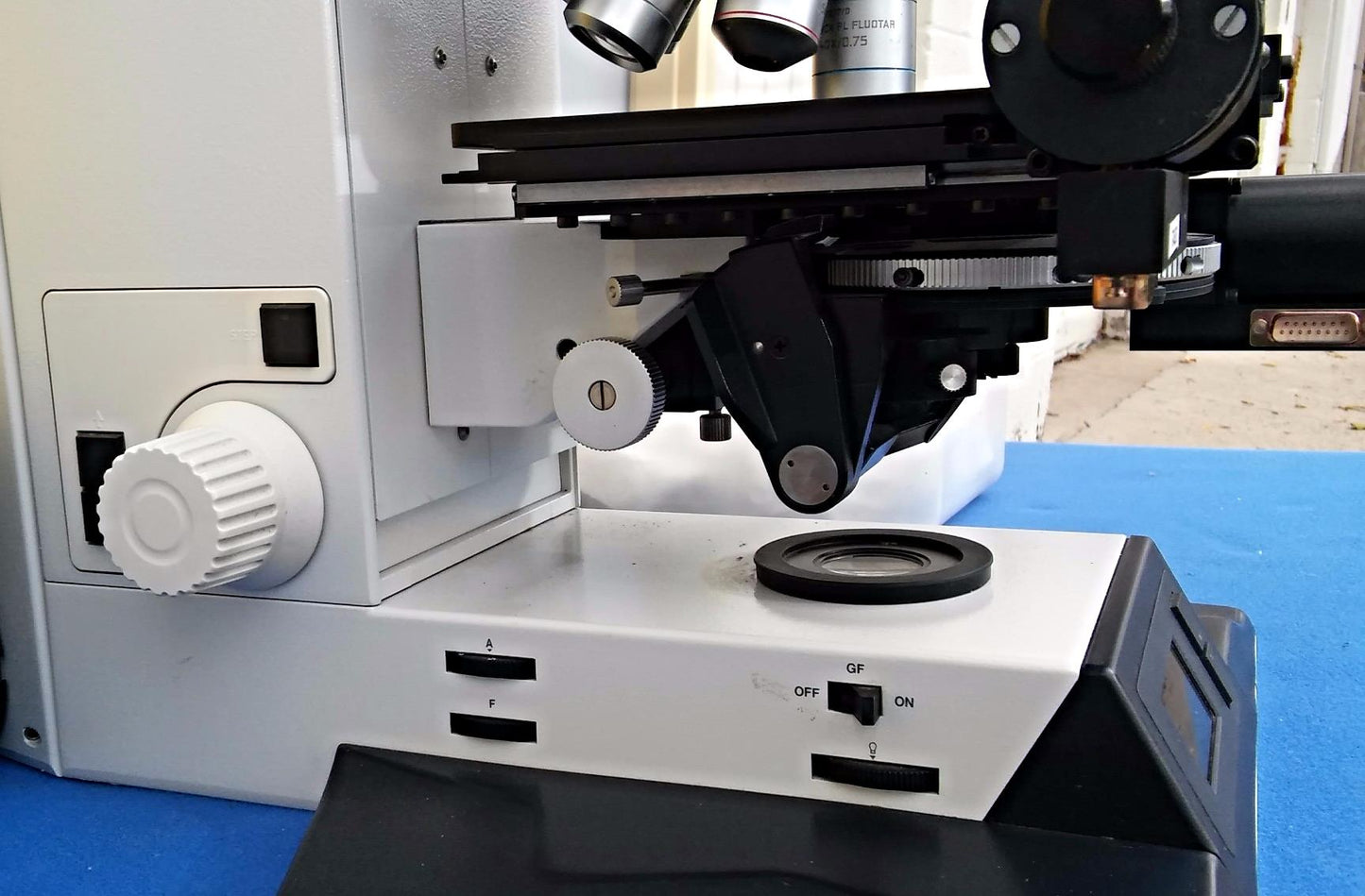 LEICA DMR SCANNING CONFOCAL RESEARCH EPI-FLUORESCENCE MICROSCOPE Parts FREE SHIP