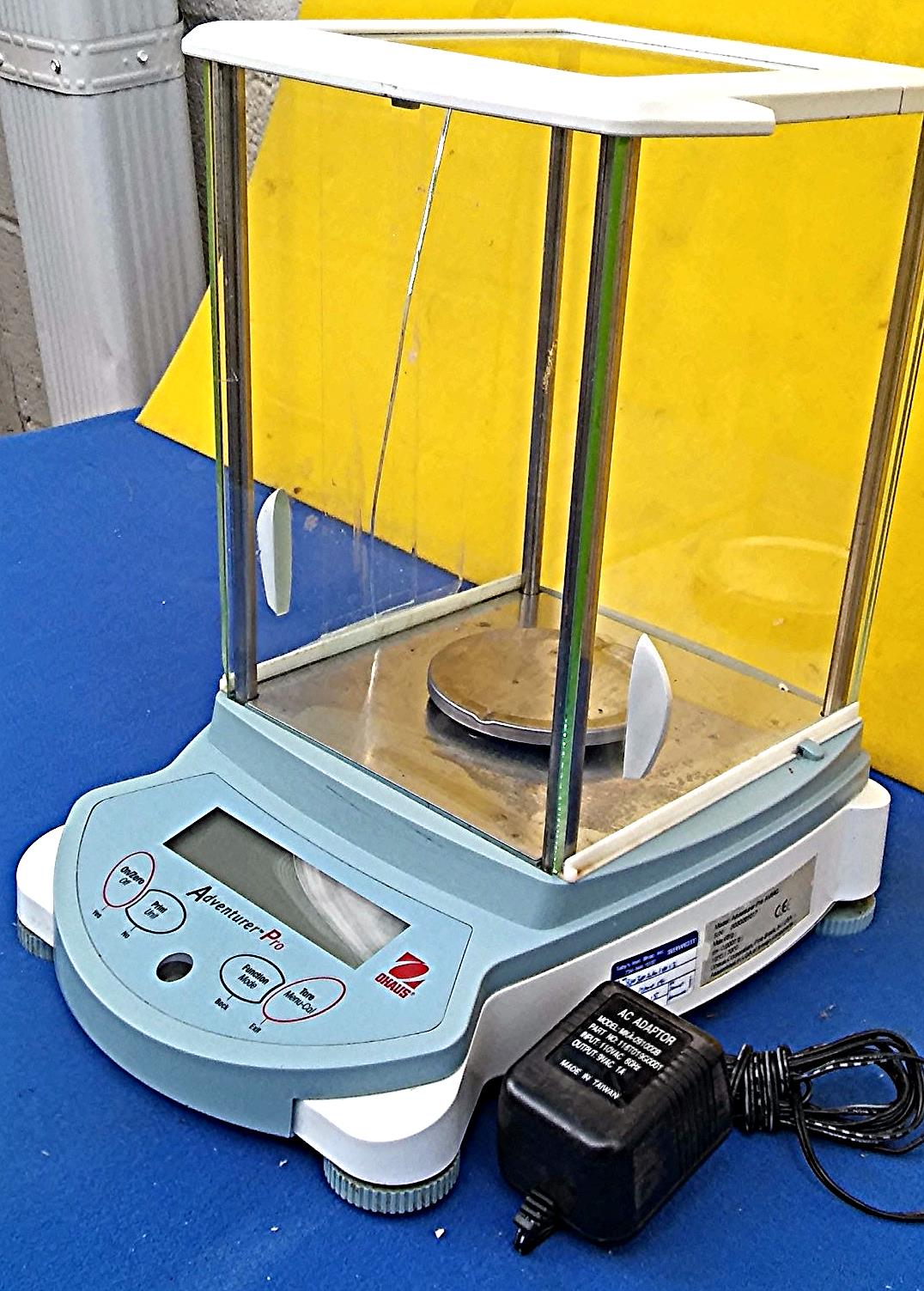 OHAUS ADVENTURER PRO BALANCE MODEL   AV64C FREE SHIPPING