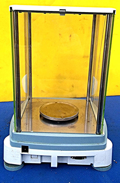 OHAUS ADVENTURER PRO BALANCE MODEL   AV64C FREE SHIPPING