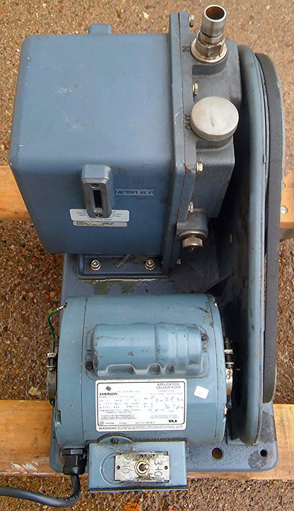 WELCH DUOSEAL 1402 Rotary Vane Vacuum Pump Emerson 1/2HP 1725 Motor WATCH VIDEO