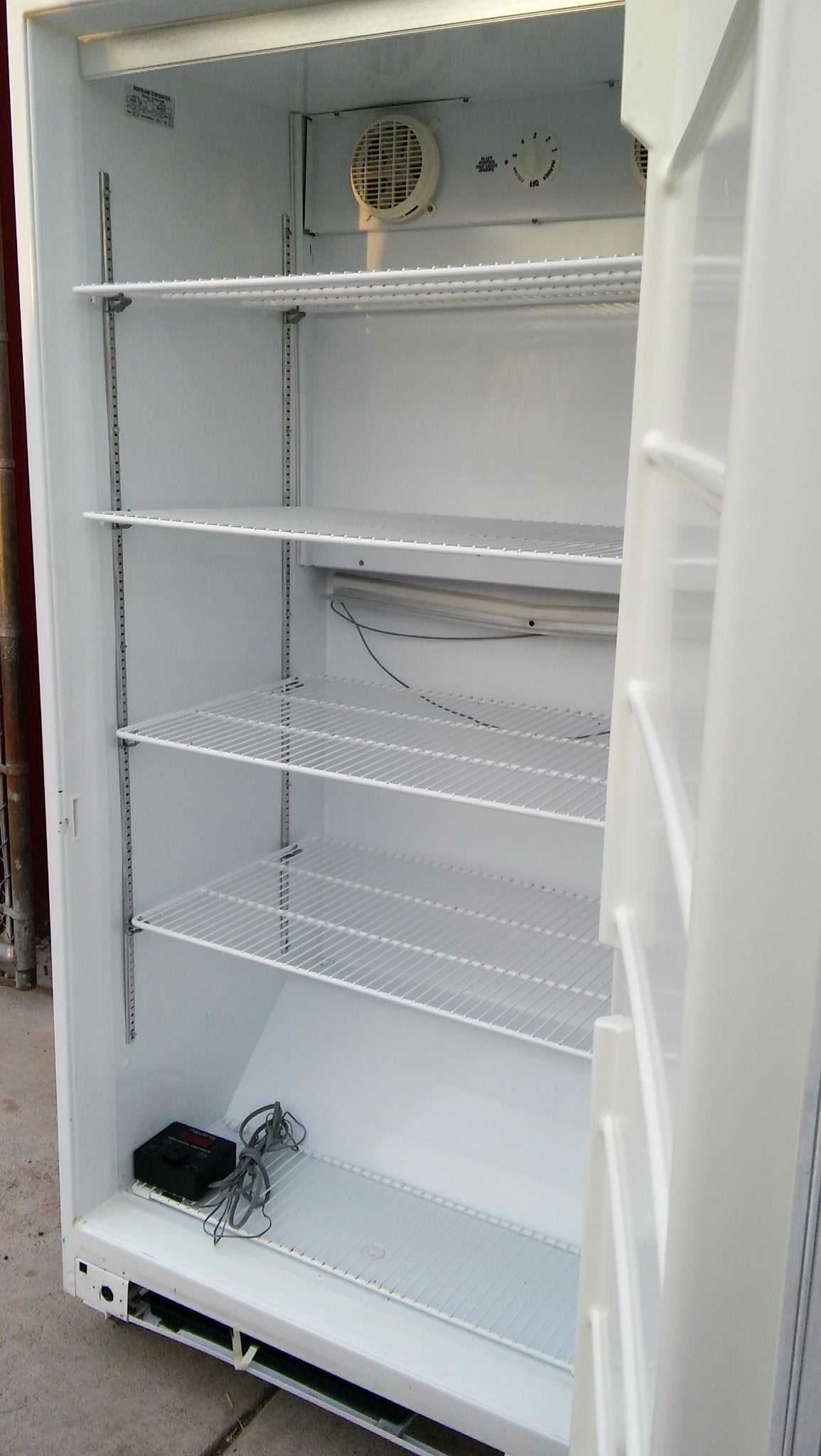 NORTHWEST IMPERIAL Y2K UF30K-1410 COMMERCIAL RESTAURANT KITCHEN FREEZER FREESHIP