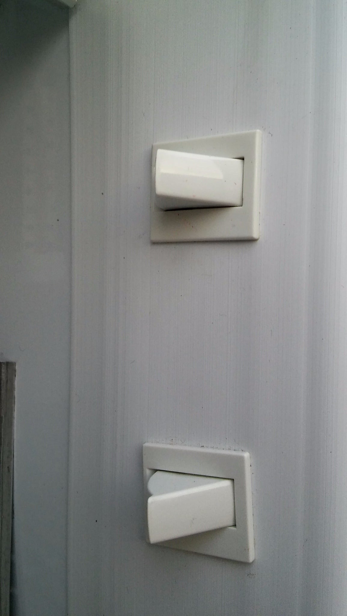 NORTHWEST IMPERIAL Y2K UF30K-1410 COMMERCIAL RESTAURANT KITCHEN FREEZER FREESHIP