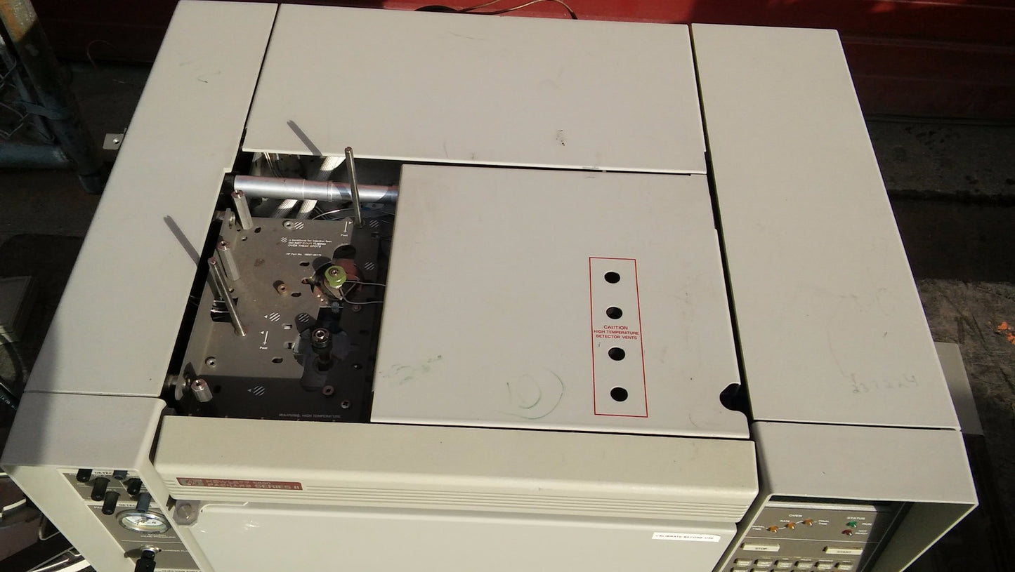 HEWLETT PACKARD 5890 SERIES II GAS CHROMATOGRAPH 7673 AUTOSAMPLER FREESHIPPING