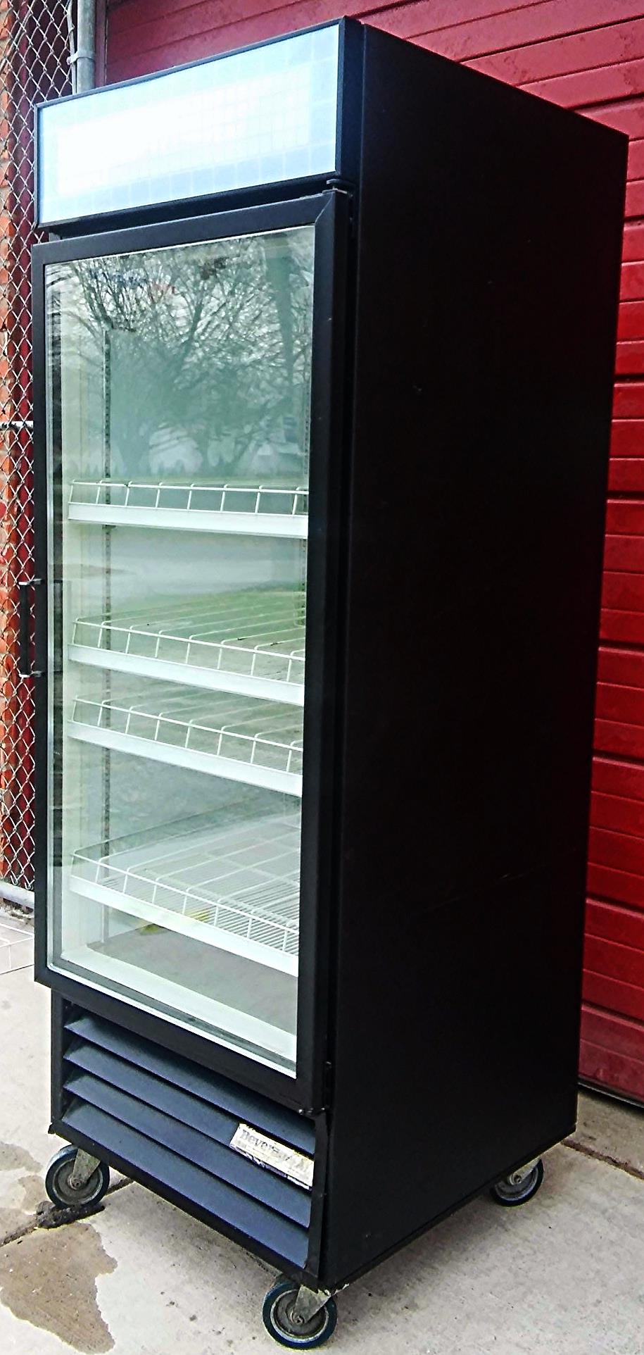 BEVERAGE AIR MT27 Commercial Glass Door Display Cooler Merchandiser FREESHIPPING