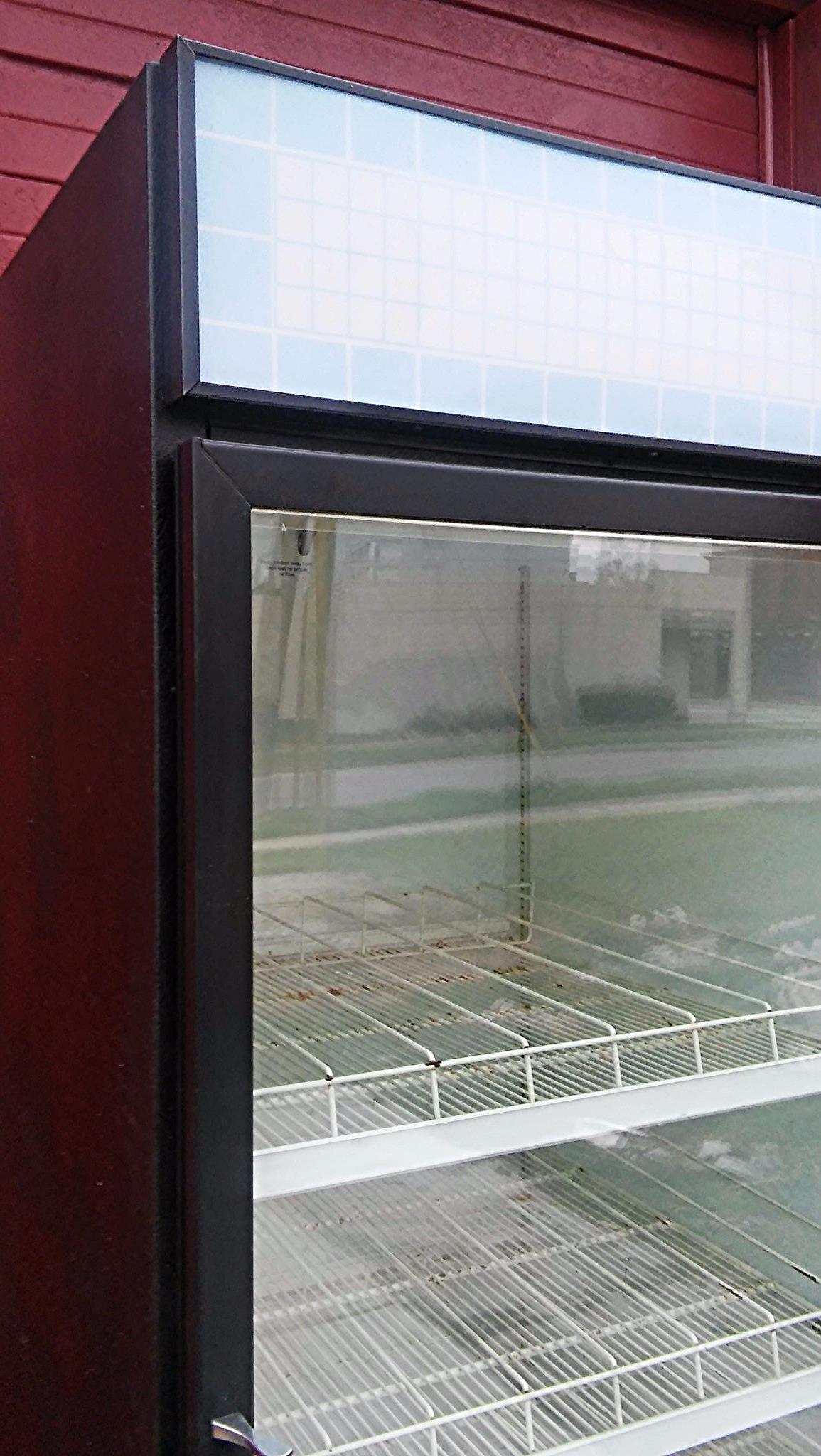 BEVERAGE AIR MT27 Commercial Glass Door Display Cooler Merchandiser FREESHIPPING