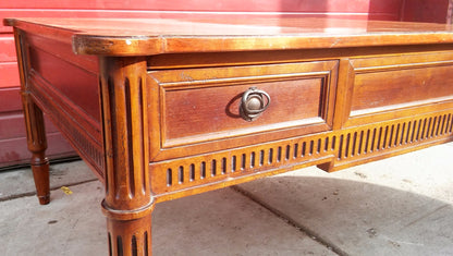 SHERRILL CTH OCCASIONAL TABLE DRAWERS IN VERY GOOD CONDITION FREE SHIPPING