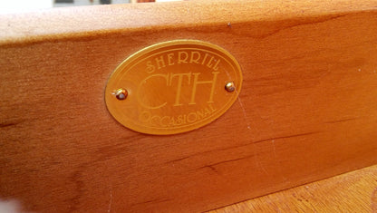 SHERRILL CTH OCCASIONAL TABLE DRAWERS IN VERY GOOD CONDITION FREE SHIPPING