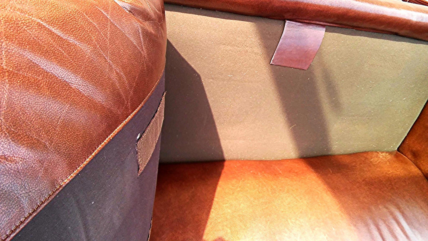 CABOT WRENN LEATHER BERWICK SOFA IN VERY GOOD CONDITION FREE SHIPPING