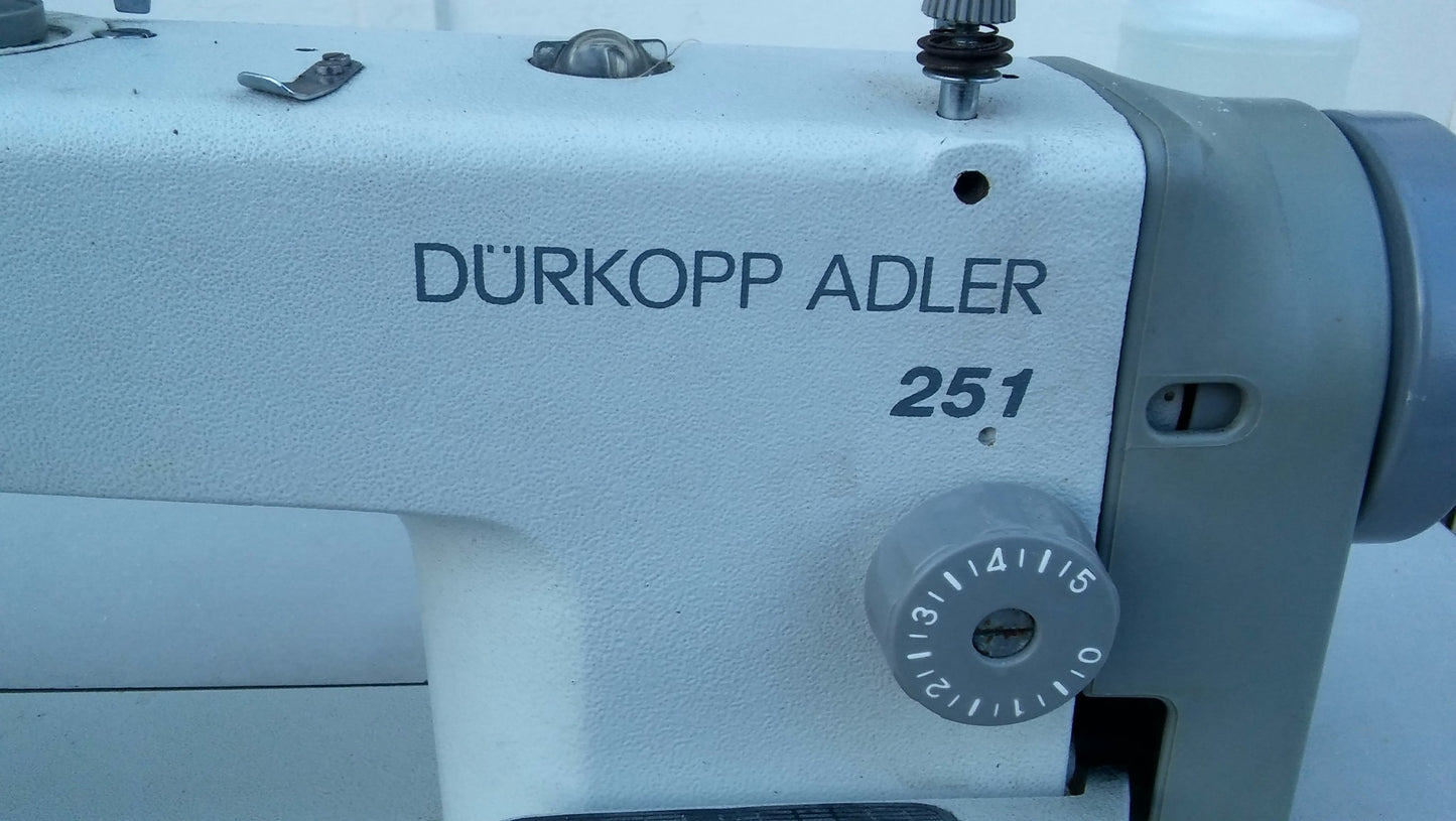 DURKOPP ADLER 251 PROFESSIONAL SEWING MACHINE LOCKSTITCH WATCH VIDEO FREESHIP