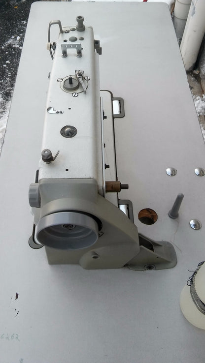 DURKOPP ADLER 251 PROFESSIONAL SEWING MACHINE LOCKSTITCH WATCH VIDEO FREESHIP